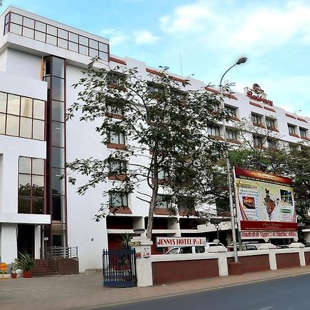 Hotel Breeze Residency Tiruchirappalli Exterior foto